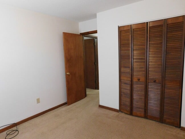 Building Photo - 1540 College Way