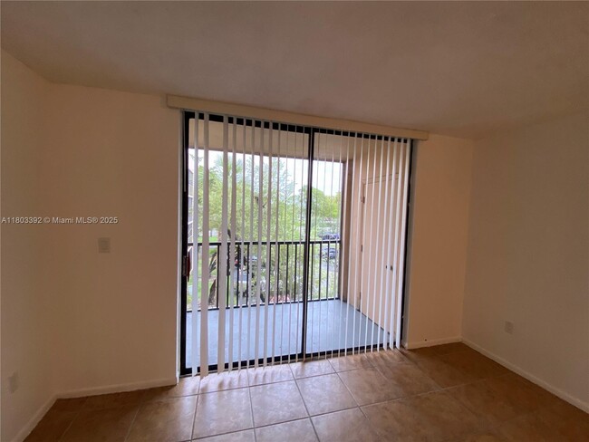 Building Photo - 8730 SW 133rd Avenue Rd