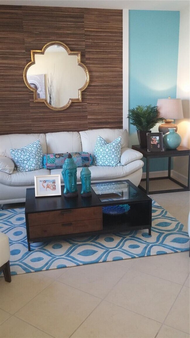 Building Photo - 8904 W 35th Ln