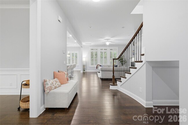 Building Photo - 5401 Meadowcroft Way