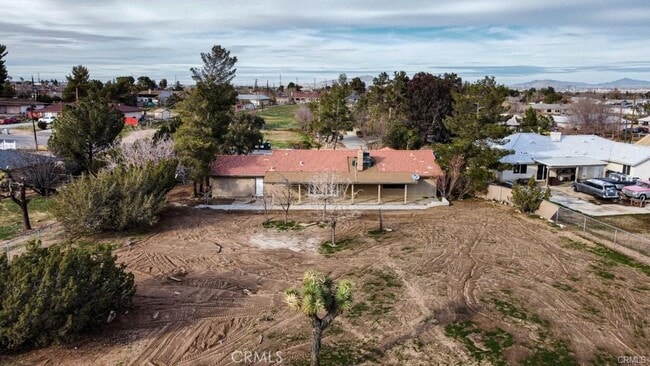Building Photo - 17433 Sultana St