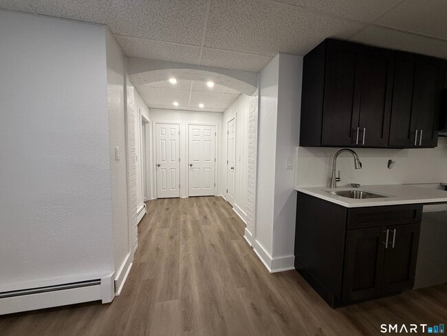 Building Photo - 156 Garfield Ave