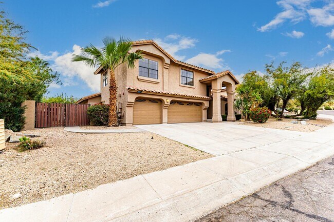 Building Photo - 11238 N 128th Pl