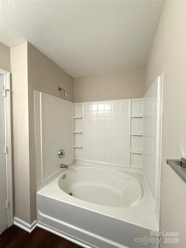 Building Photo - 5815 Kelden Walker Ln