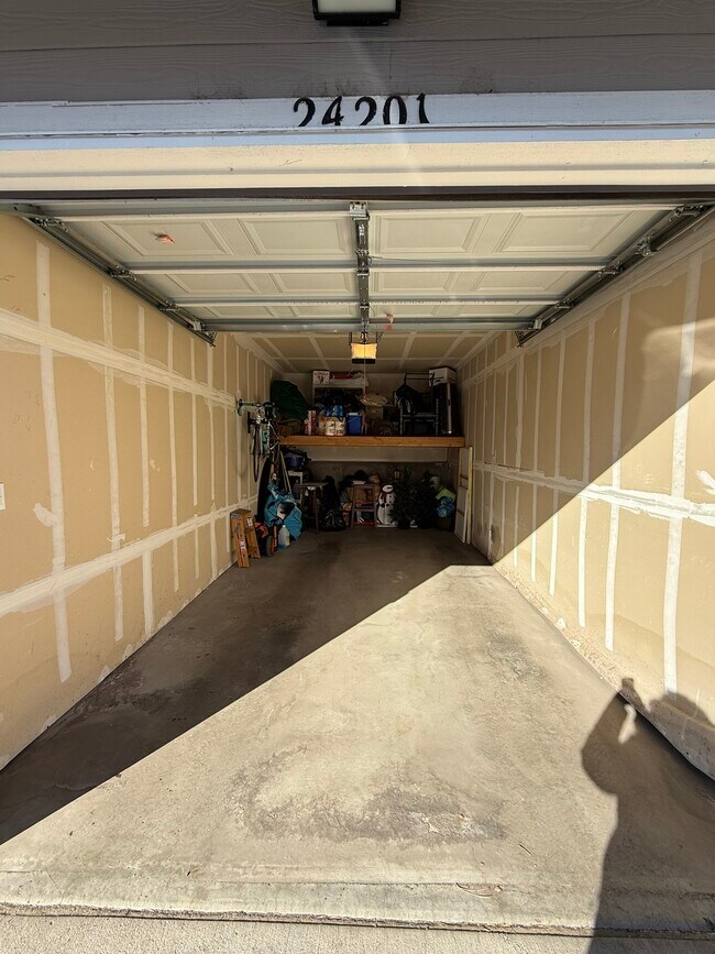 Building Photo - 9438 Ashbury Cir