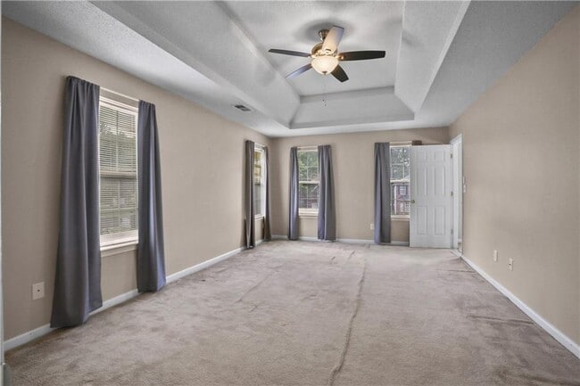 Building Photo - 2224 Eagles Nest Cir