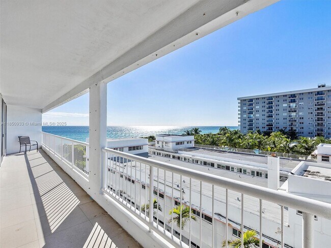 Building Photo - 9341 Collins Ave