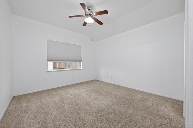 Building Photo - 22522 Fosters Park Ct