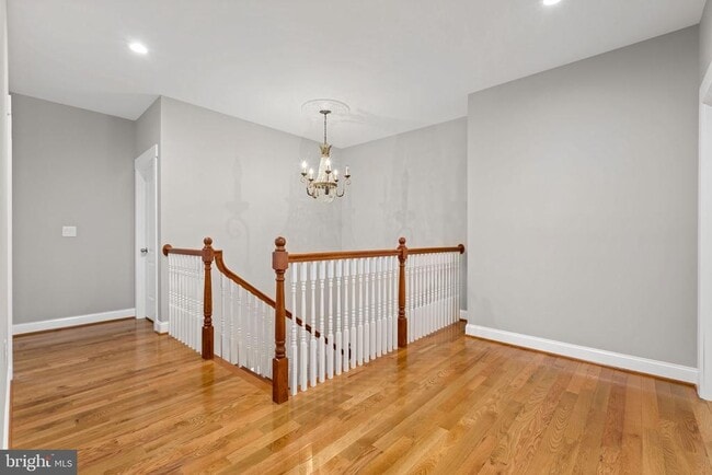 Building Photo - 3925 Ashwood Pl