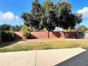 Building Photo - 24246 Arrow Star Dr