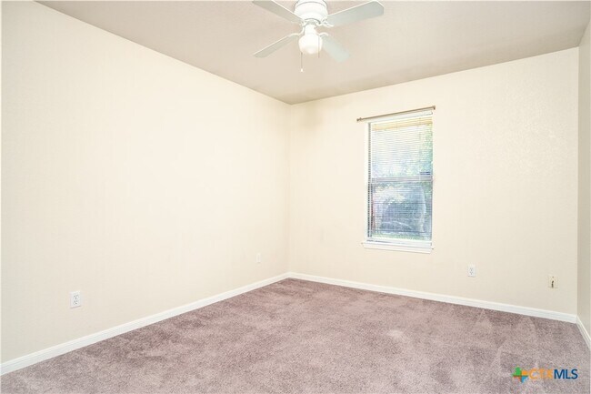 Building Photo - 4501 Embers Dr