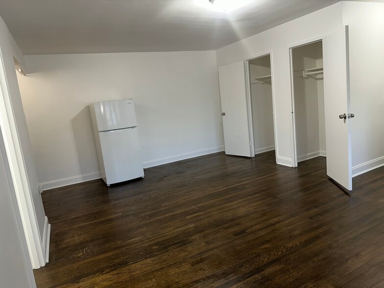 Building Photo - 1104 Palisade Ave