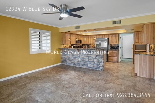 Building Photo - 12934 W Blue Sky Dr