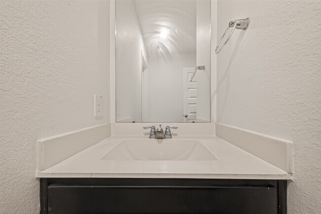 Building Photo - 4326 Blossom Vly Ln