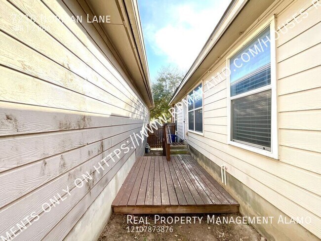 Building Photo - 7210 Norman Ln