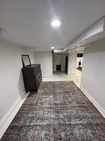 Building Photo - 1310 I St NE