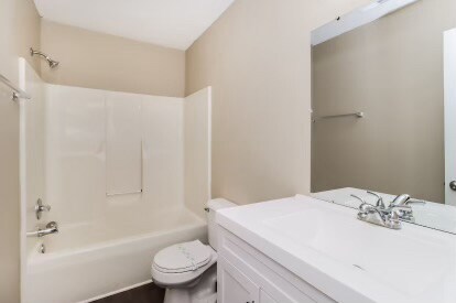 Building Photo - 5086 Hampton Meadows Rd