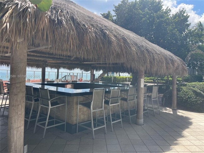 Building Photo - 3001 S Ocean Dr