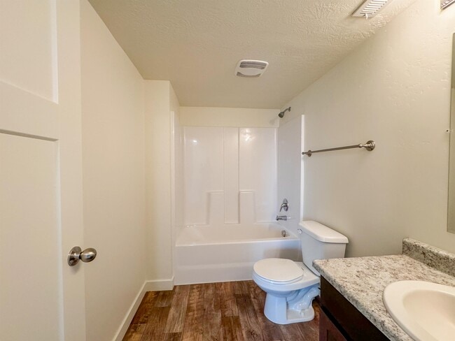 Building Photo - 531 S 850 E