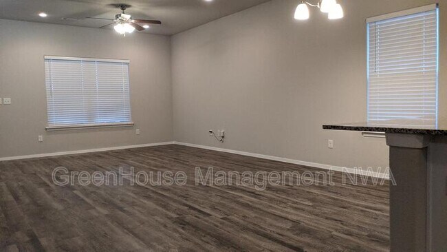 Building Photo - 6511 SW Warrington Rd