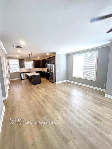 Building Photo - 504 Whitstable Alley