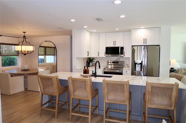 Building Photo - 9484 Treasure Ln NE