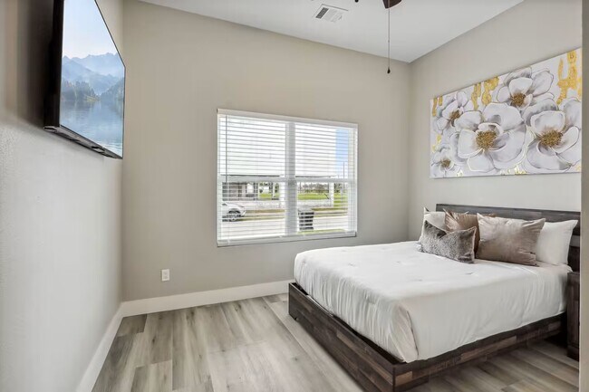 Building Photo - 2502 Sam Wilson St