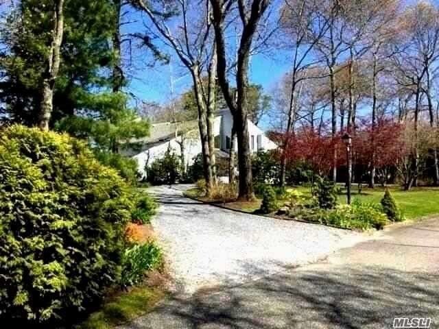 Building Photo - 7 Midhampton Ct
