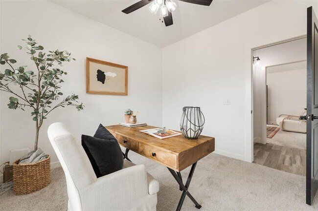 Building Photo - 3217 Pinnacle Peak Dr