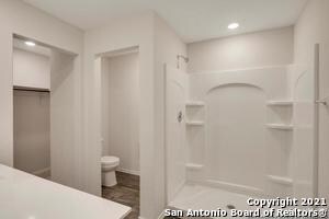 Building Photo - 728 Armadillo Dr