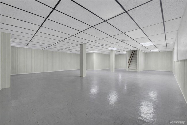 Building Photo - 249 E Silverbell Rd