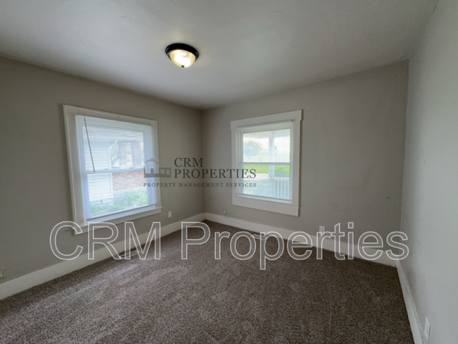 Building Photo - 810 S Courtland Ave
