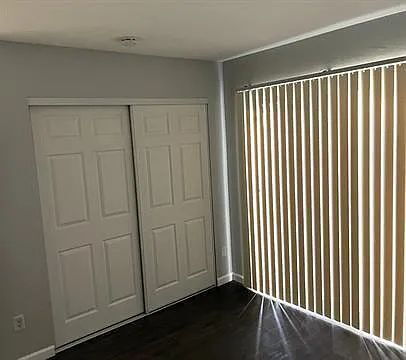 Building Photo - UPDATED 2 BEDROOMS WITH PRIVATE PATIO & CENTRAL AIR