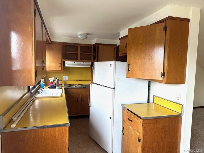 Building Photo - 1 Highview Ave