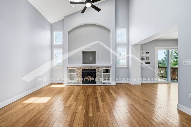 Building Photo - Stunning Home with Central AC and 2-Car Garage