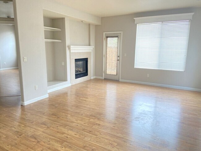Building Photo - South Reno - Double Diamond Stunner - Tons of Amenities!