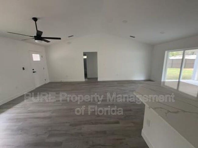 Building Photo - 5787 NW 62nd Ave