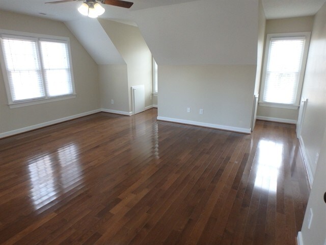Building Photo - 901 Birkdale Dr