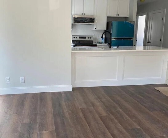 Building Photo - 25 Atkins St