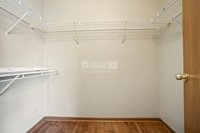 Building Photo - 2101 Symmes Court