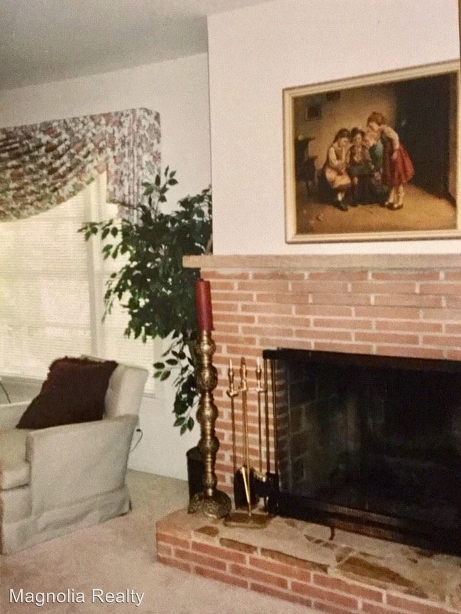 Building Photo - 2 br, 2 bath House - 525 S. College Street