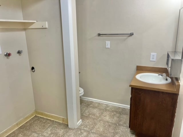 Building Photo - Pheasant Glen Town House #39