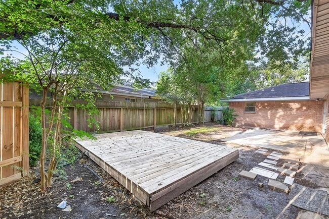 Building Photo - 5422 Spellman Rd
