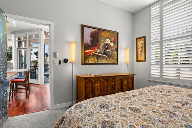 Building Photo - 686 Kettner Blvd