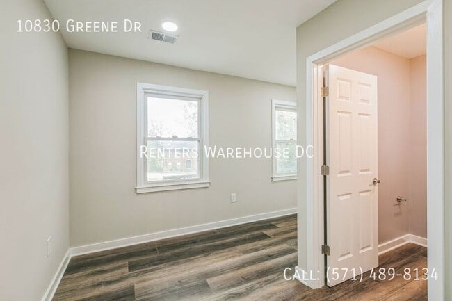 Building Photo - 10830 Greene Dr