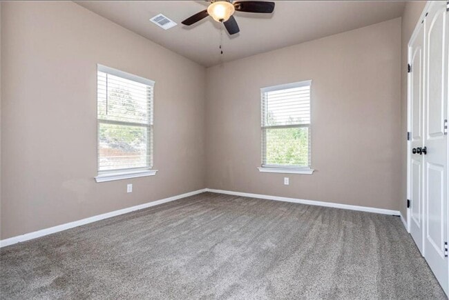 Building Photo - 134 Honopu Dr