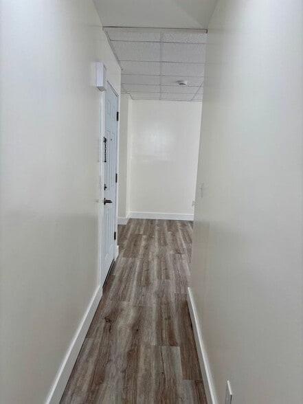 Building Photo - 7 Franklin Ave