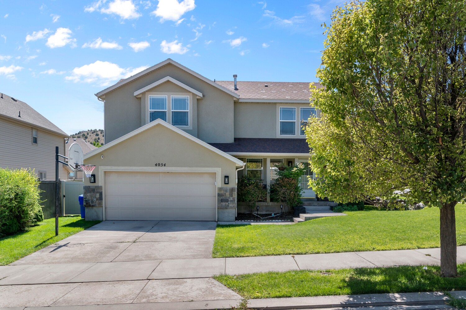 Building Photo - 4054 E Mohican Dr