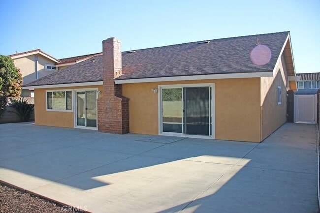 Building Photo - 2538 Alona St