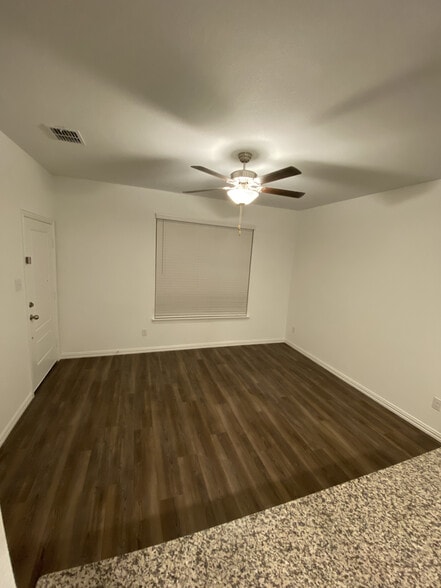 Building Photo - 1022 Rosewood St